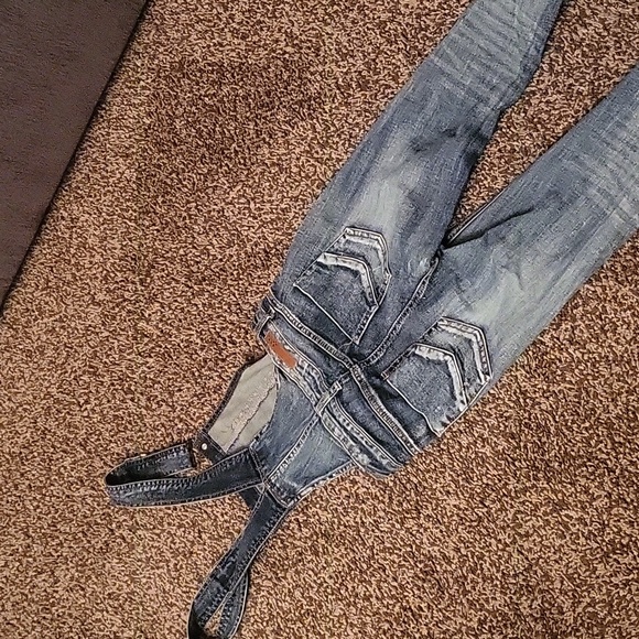 Jumpsuit - Picture 3 of 4